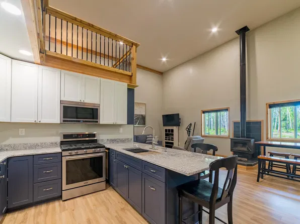 64680 Creekview Ln, Sandstone, MN 55072