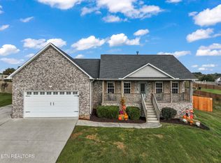 265 Jessie Ln, Lenoir City, TN 37772