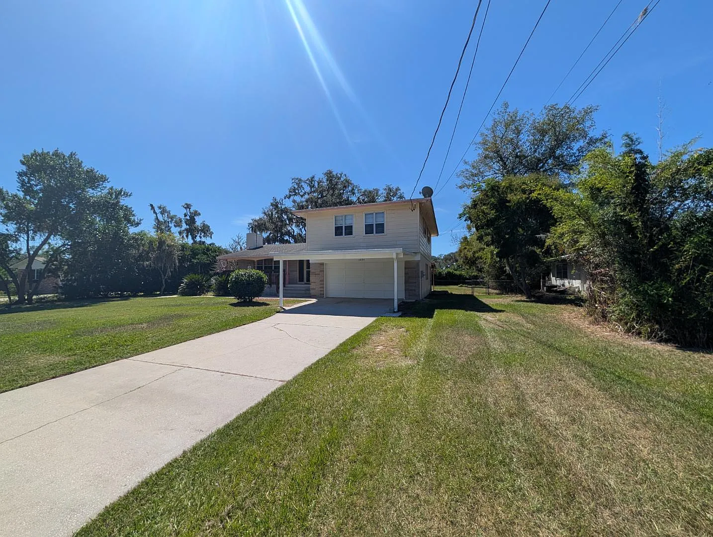 2834 Woodland Dr — Photo 2