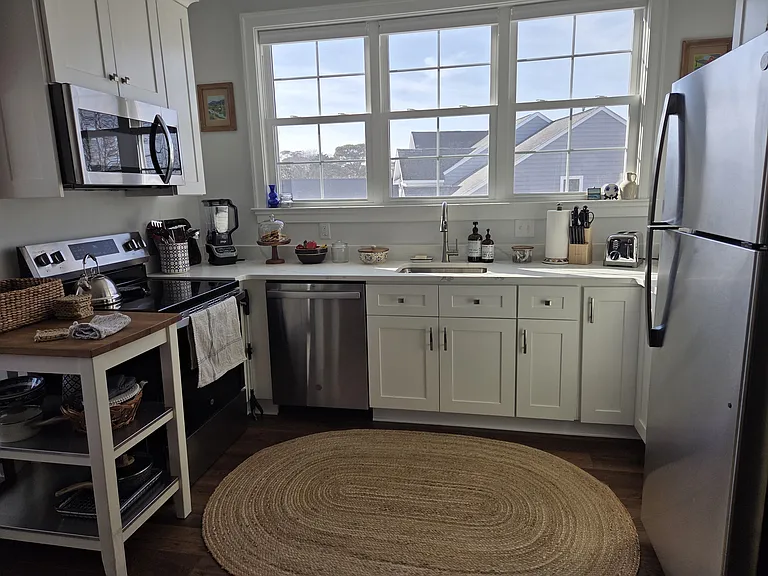 401 Virginia Ave — Photo 4