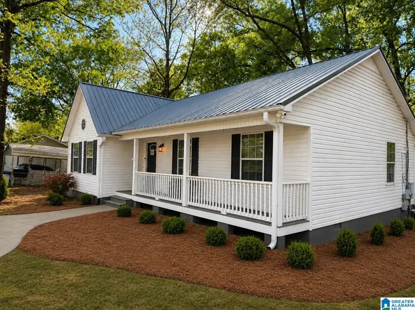 131 Wolf Creek Rd N, Pell City, AL 35125