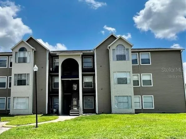 4720 Walden Cir #33, Orlando, FL 32811