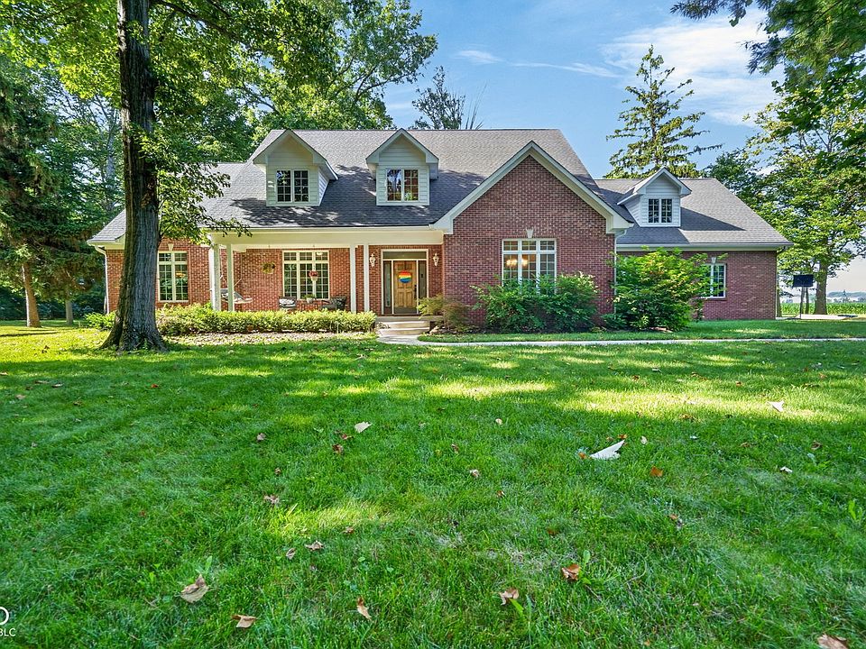 1st image of 10765 Forest Lake Ct