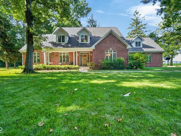 10765 Forest Lake Ct, Indianapolis, IN 46278