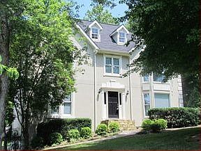 2nd image of 405 Wetona Way