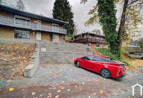4th image of 10623 Aqua Way S #10623