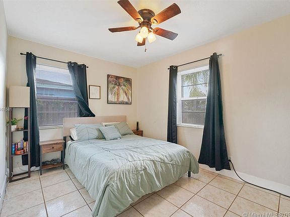 5th image of 1516 NW 3rd Ave #A