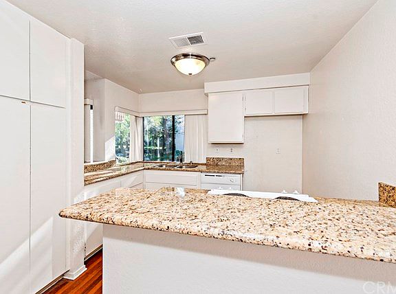 5th image of 26701 Quail Crk APT 123