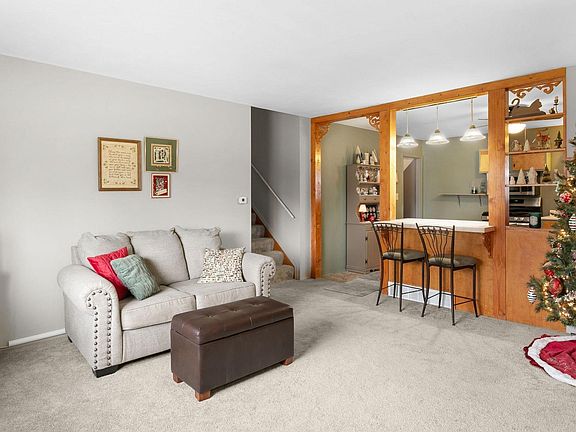 4th image of 2808 Lexington Blvd