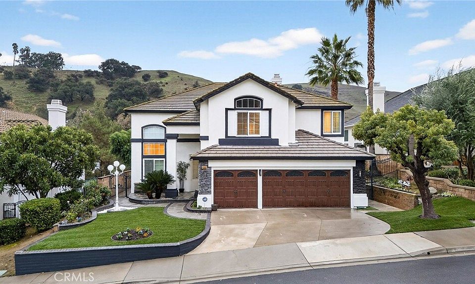 1st image of 15085 Calle Verano
