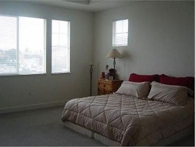 4th image of 11 Woods Cir