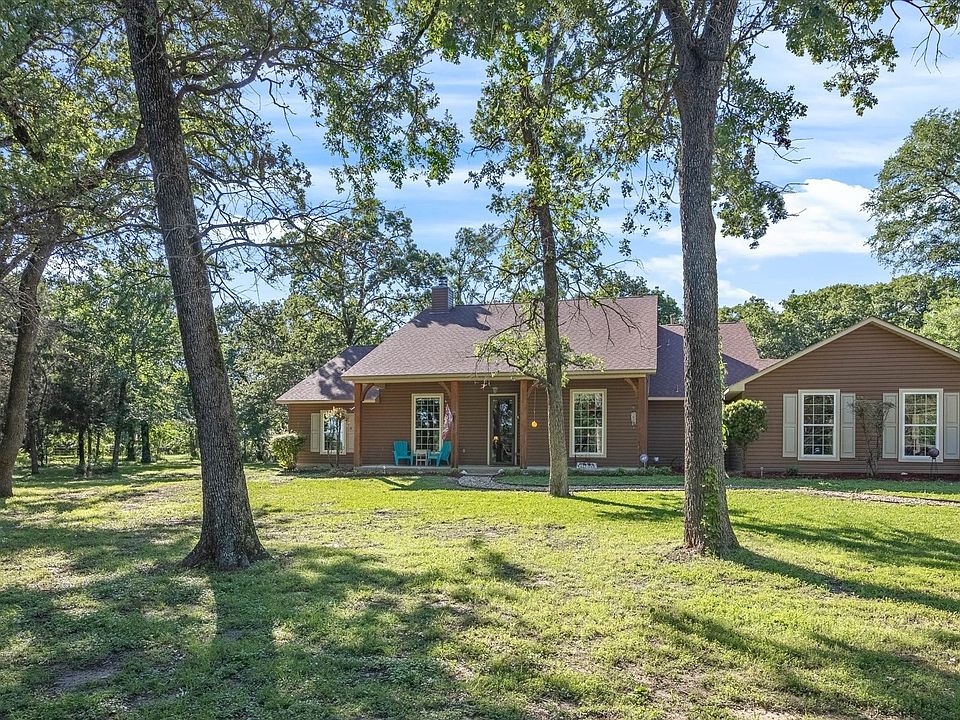 1st image of 214 SE County Road 3124a