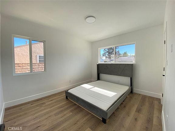 3rd image of 8045 Darby Ave