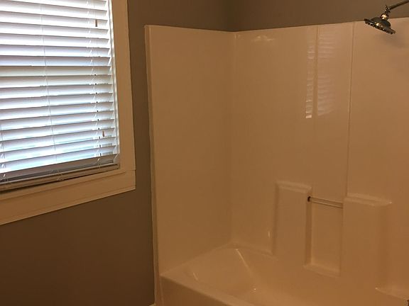 3rd image of 3733 Baltimore Ave
