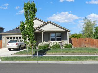 2293 Kingswood Dr, Medford, OR 97501