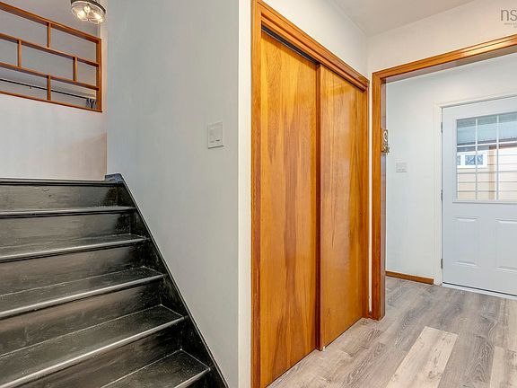 4th image of 7 Palisade Pl