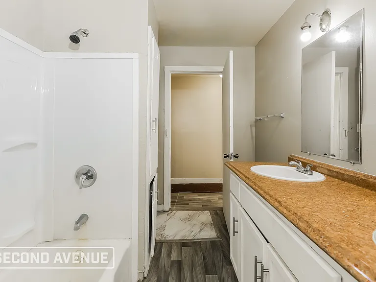 2923 Avenue Z — Photo 19