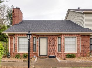 2234 Union Place Ct, Columbia, TN 38401