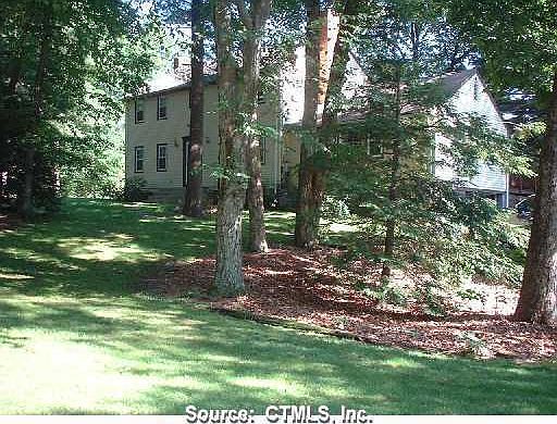 1st image of 19 Lenora Drive
