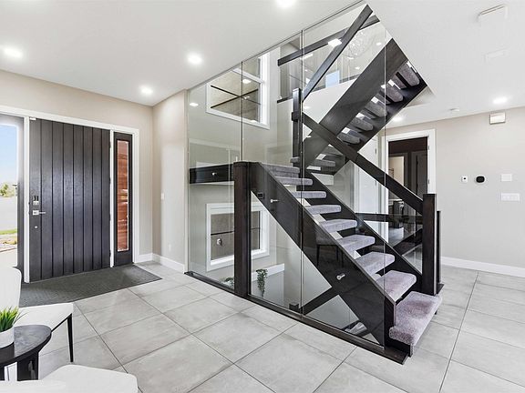 3rd image of 52327 Range Rd #233-186