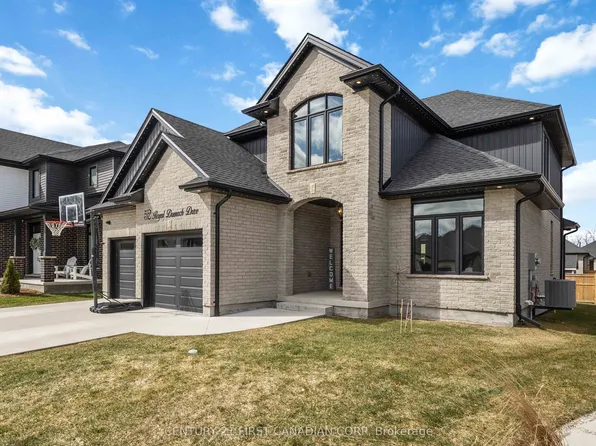 52 Royal Dornoch Dr, Saint Thomas, ON N5R 0K3