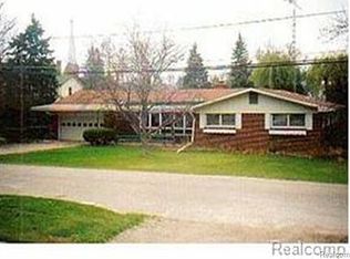 208 N Washington St, Manchester, MI