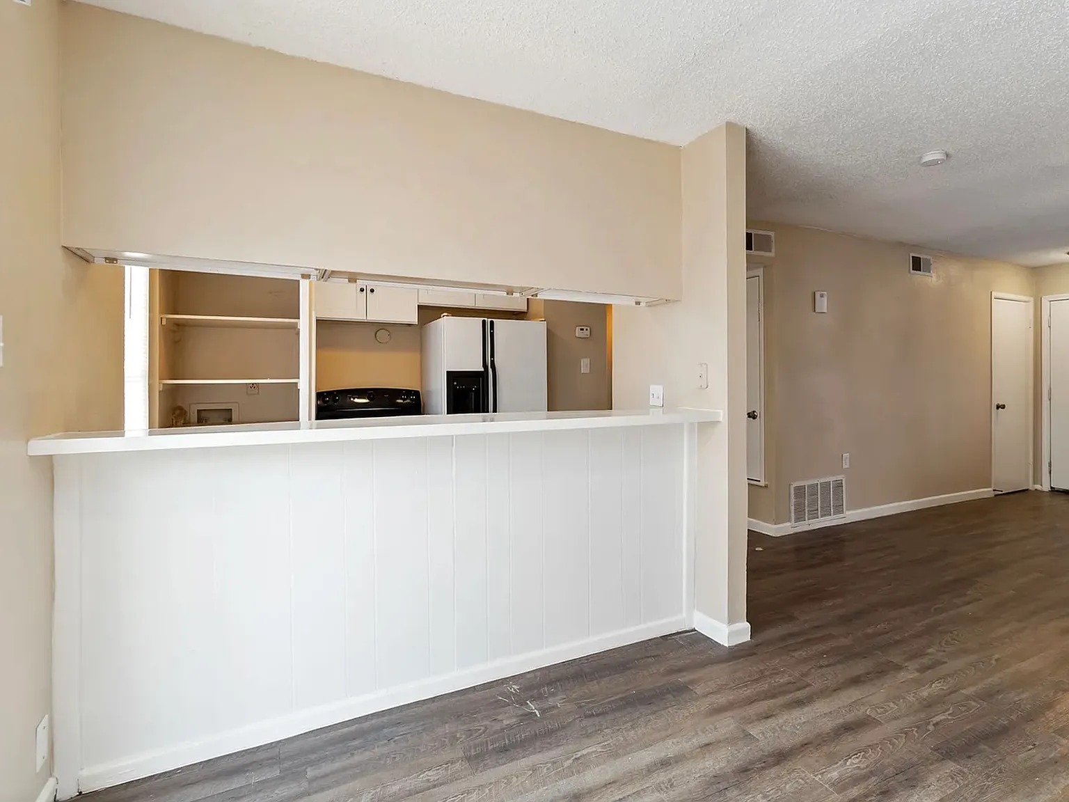 1 bed, 500 sqft, $890 — Photo 4