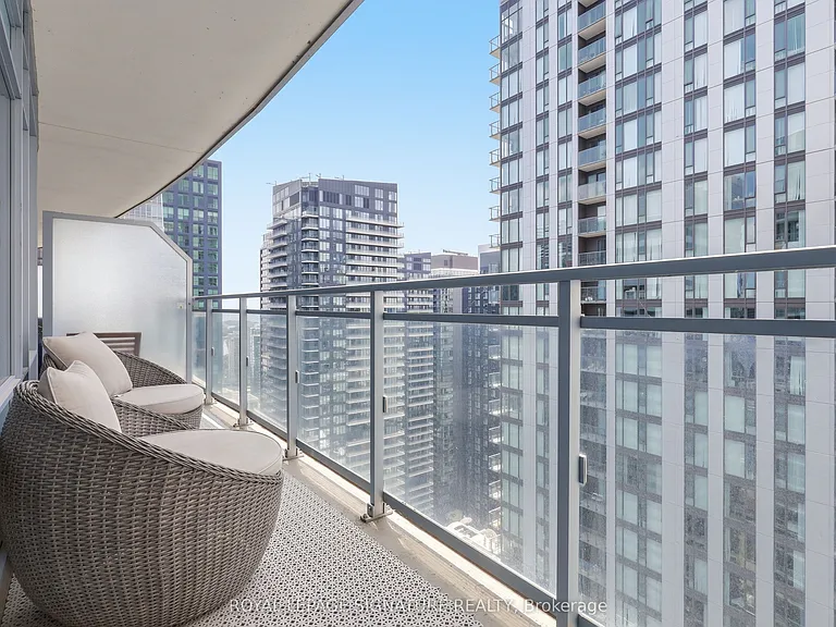 21 Widmer St #3801 — Photo 15