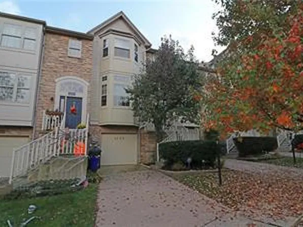 4122 Lalique Ln, Center Valley, PA 18034