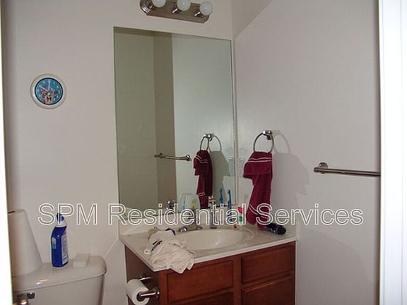 4th image of 108 Lincoln Place Cir
