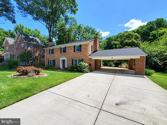 2nd image of 3609 University Dr