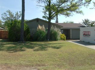 211 Vista Dr, Granbury, TX 76049