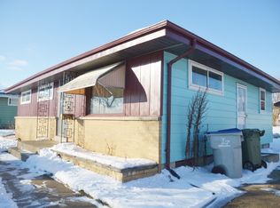 7826 W Winfield Ave, Milwaukee, WI 53218