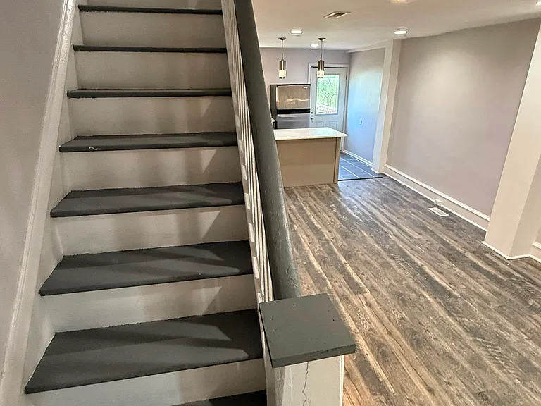 7215 Guilford Rd — Photo 8