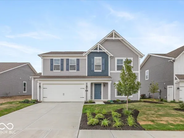 764 Oakleaf Dr, Greenfield, IN 46140