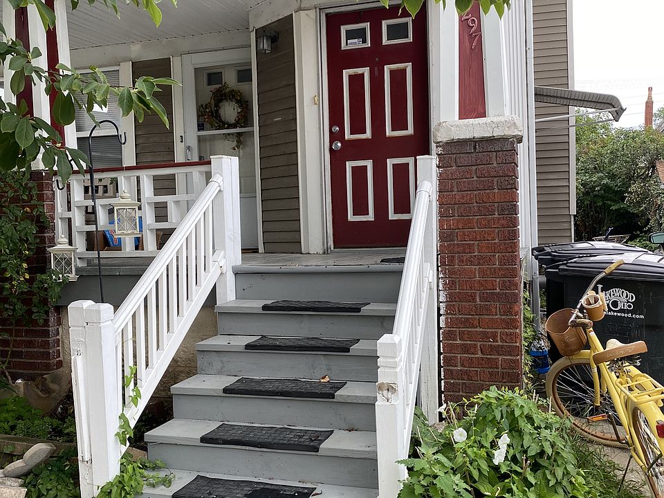 Front porch_08082020