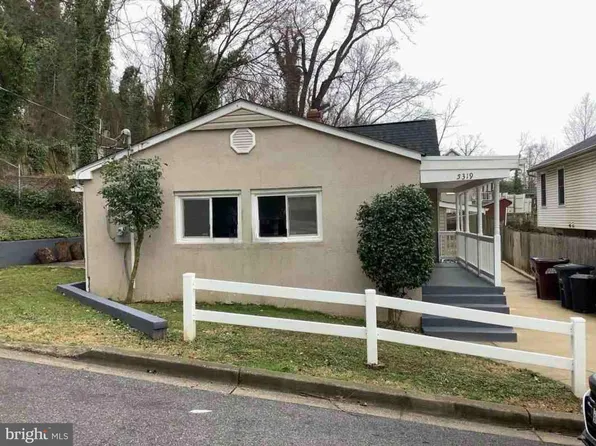 5319 Cumberland St, Capitol Heights, MD 20743