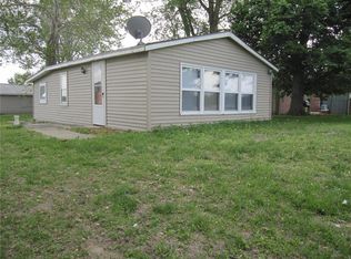 3705 SW Christie Ln, Saint Joseph, MO 64504