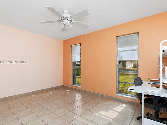 5th image of 3012 Canal Rd