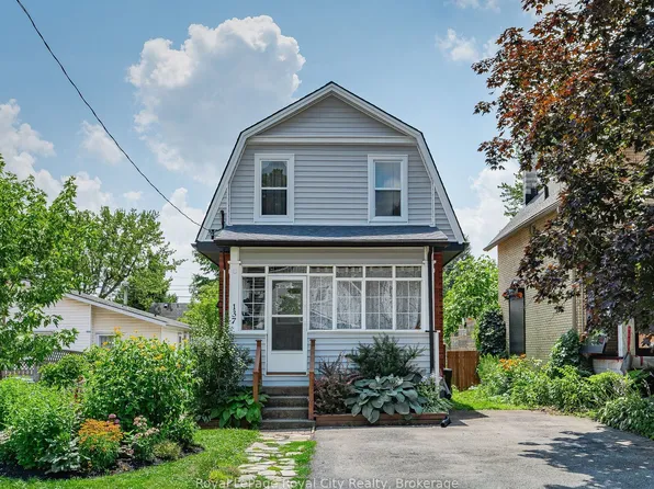 137 Perth St, Stratford, ON N5A 3Y1