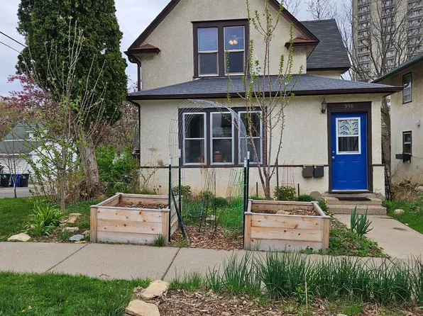 998 Jameson St, Saint Paul, MN 55103