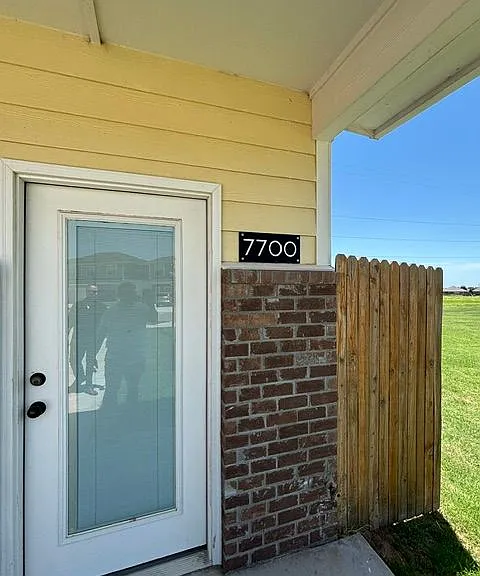 7700 Westhall Pl #7700 — Photo 6