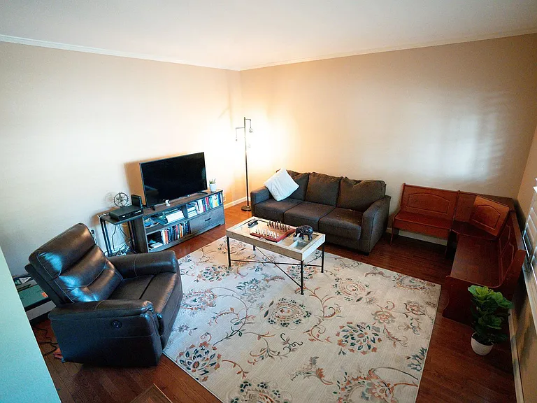 1550 Chabot Ct — Photo 8