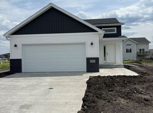 4583 Blue Stem Way, Moorhead, MN 56560