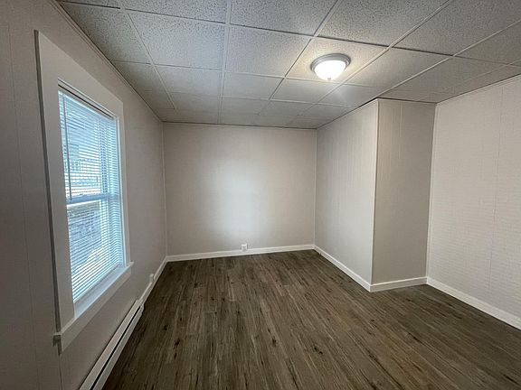 3rd image of 21 Goddard St #1