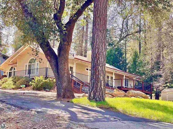 19366 James Cir, Groveland, CA 95321