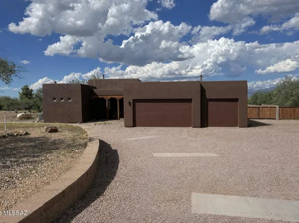 2921 E Edward Ln, Vail, AZ 85641