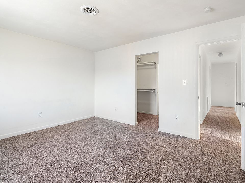 Master Bedroom with Walk In Closet