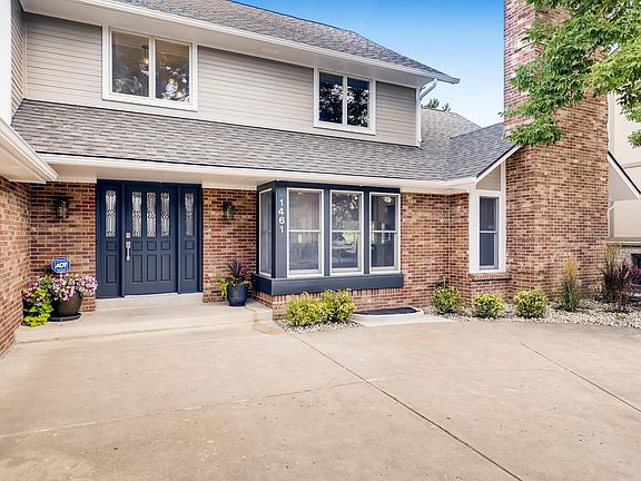 3rd image of 1461 Dunsford Way