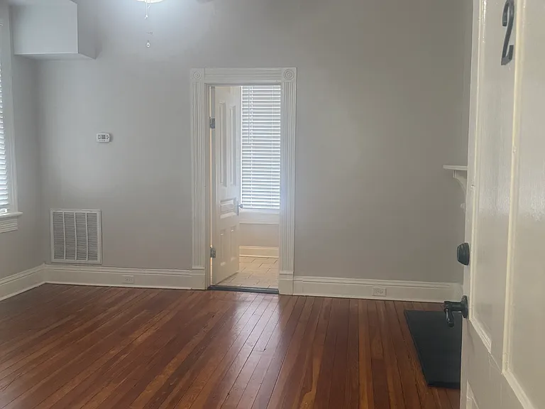1288 Hardeman Ave #2 — Photo 4